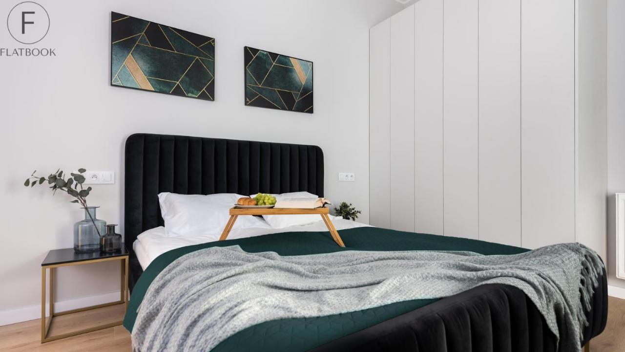 Flatbook - City Center Apartments Granaria กดัญสก์ ภายนอก รูปภาพ