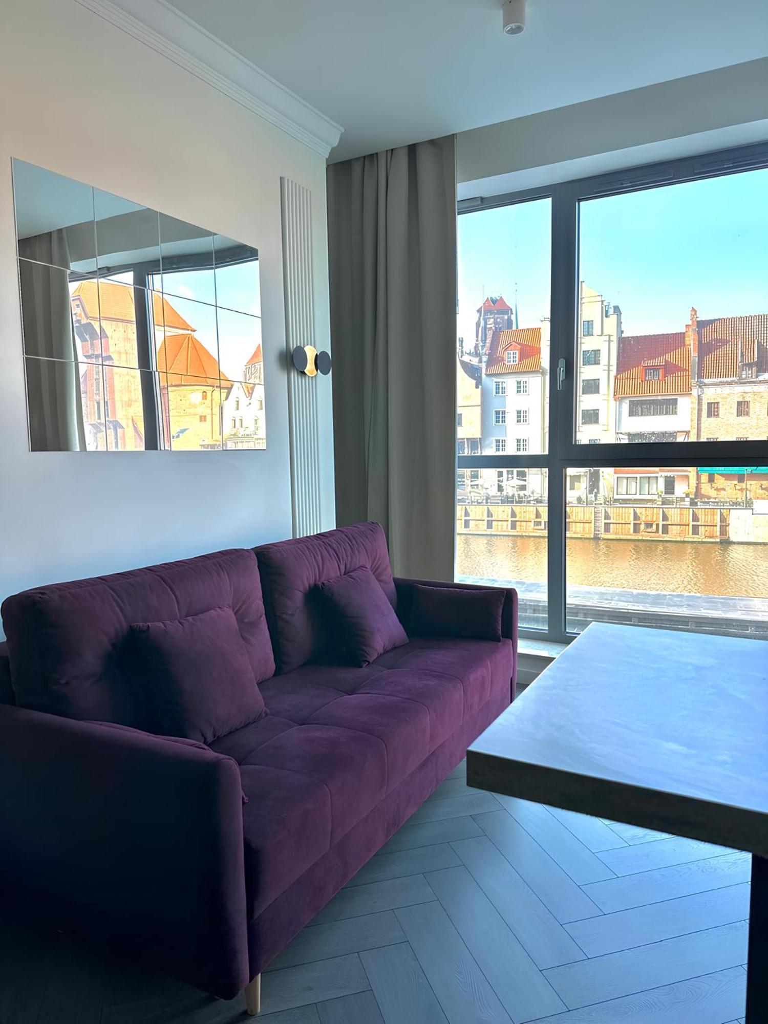 Flatbook - City Center Apartments Granaria กดัญสก์ ภายนอก รูปภาพ